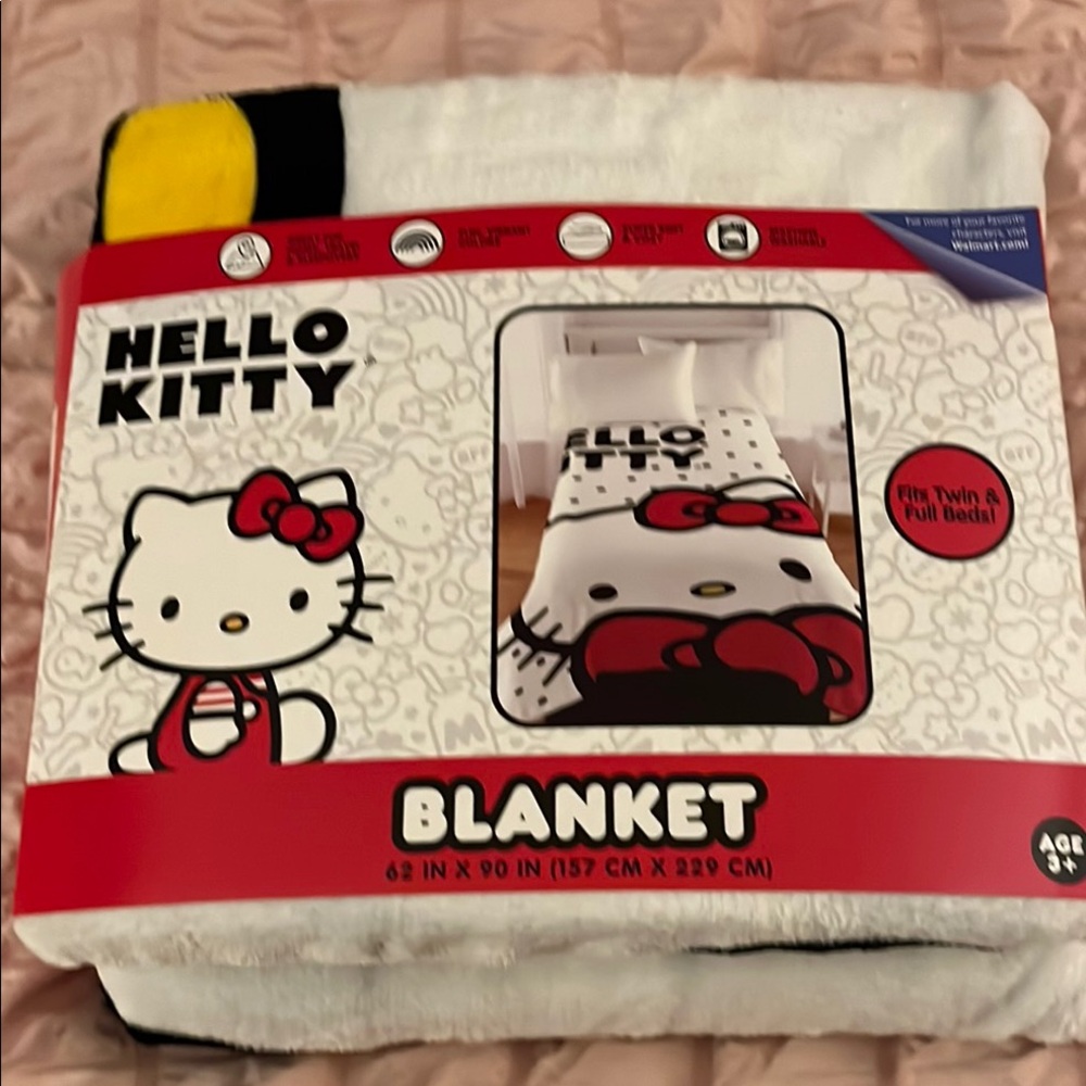 Hello Kitty Black and White Blanket
